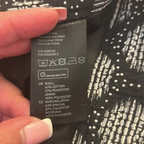 H&M Black with White Circle Print Business Midi Skirt Size 6 - Picture 5 of 5